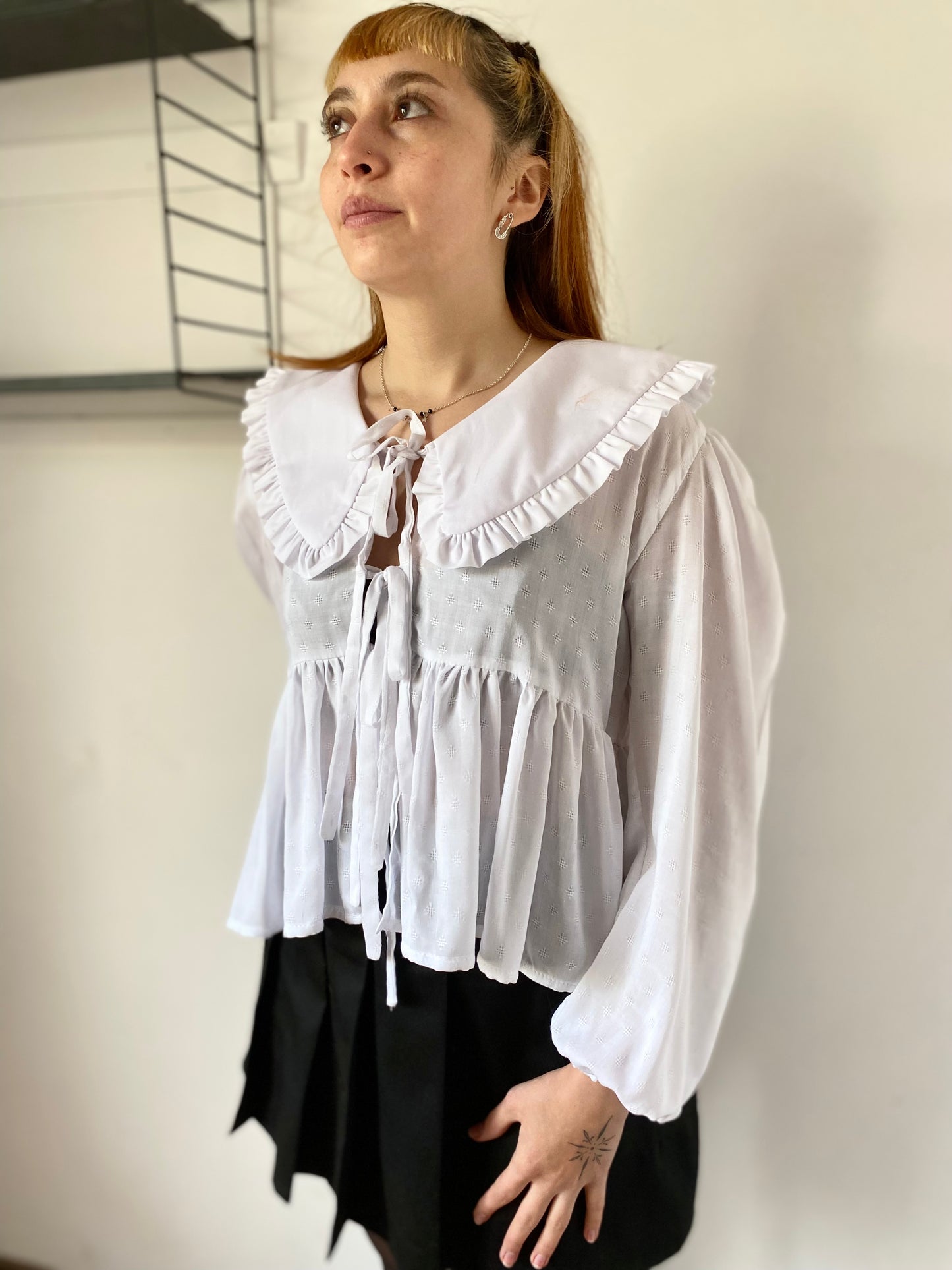 Blusa Cuello Bobo Blanca (pre order)