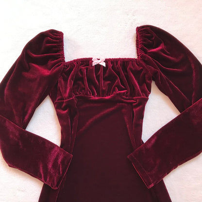 Vestido Merlina Burdeo Manga Larga (pre order)